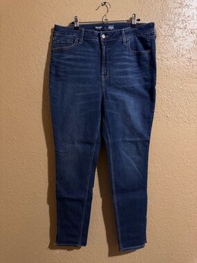 Old navy rockstar super skinny jeans